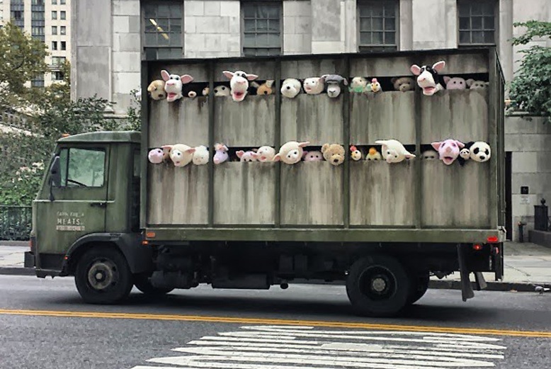 Video: Banksy - Sirens Of The Lambs